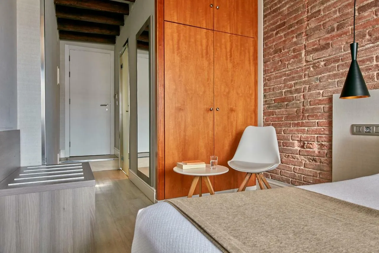 Hotel Transit Barcelona