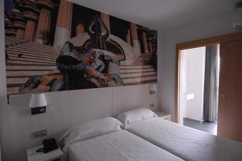 Hotel Transit Barcelona 0*,  Spanien